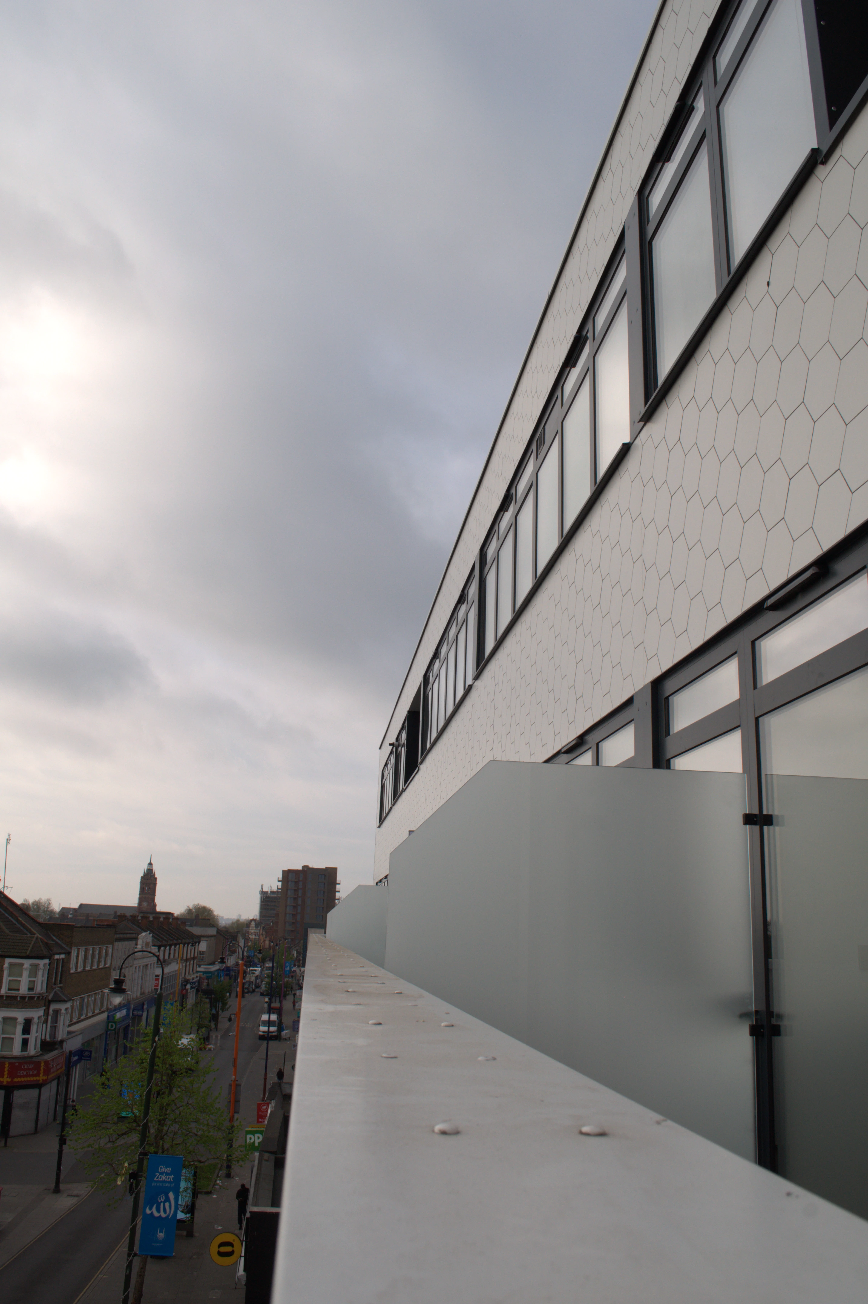 Ron Leighton Way — East Ham, London, photo 5