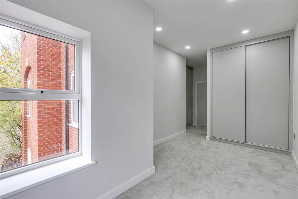 Falcon House — Westerham, Kent, photo 18